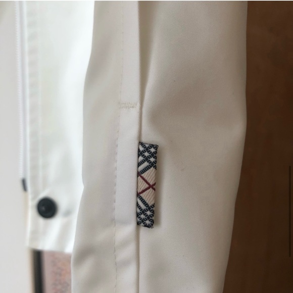 ‘Sally’ Rain Jacket by Burberry - Picture 4 of 16